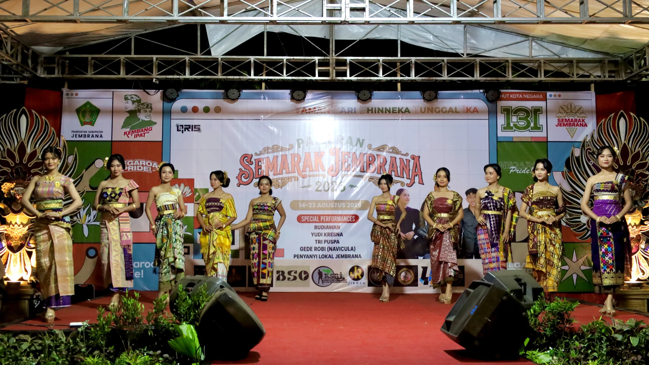 Dari Tenun Jembrana Sampai Robi "Navicula", Semua Ada di Semarak Jembrana