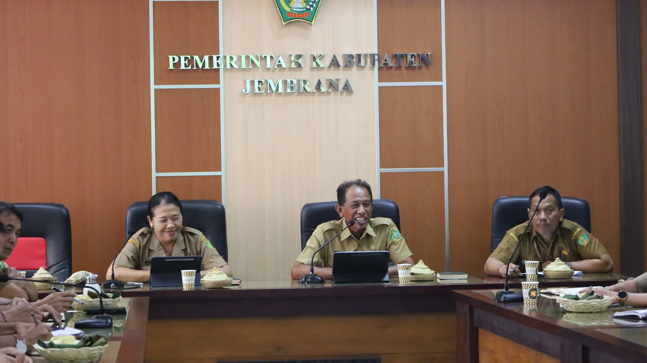 Pemkab Jembrana Perkuat Akuntabilitas Birokrasi Melalui Sosialisasi Kebijakan Penilaian Kinerja OPD