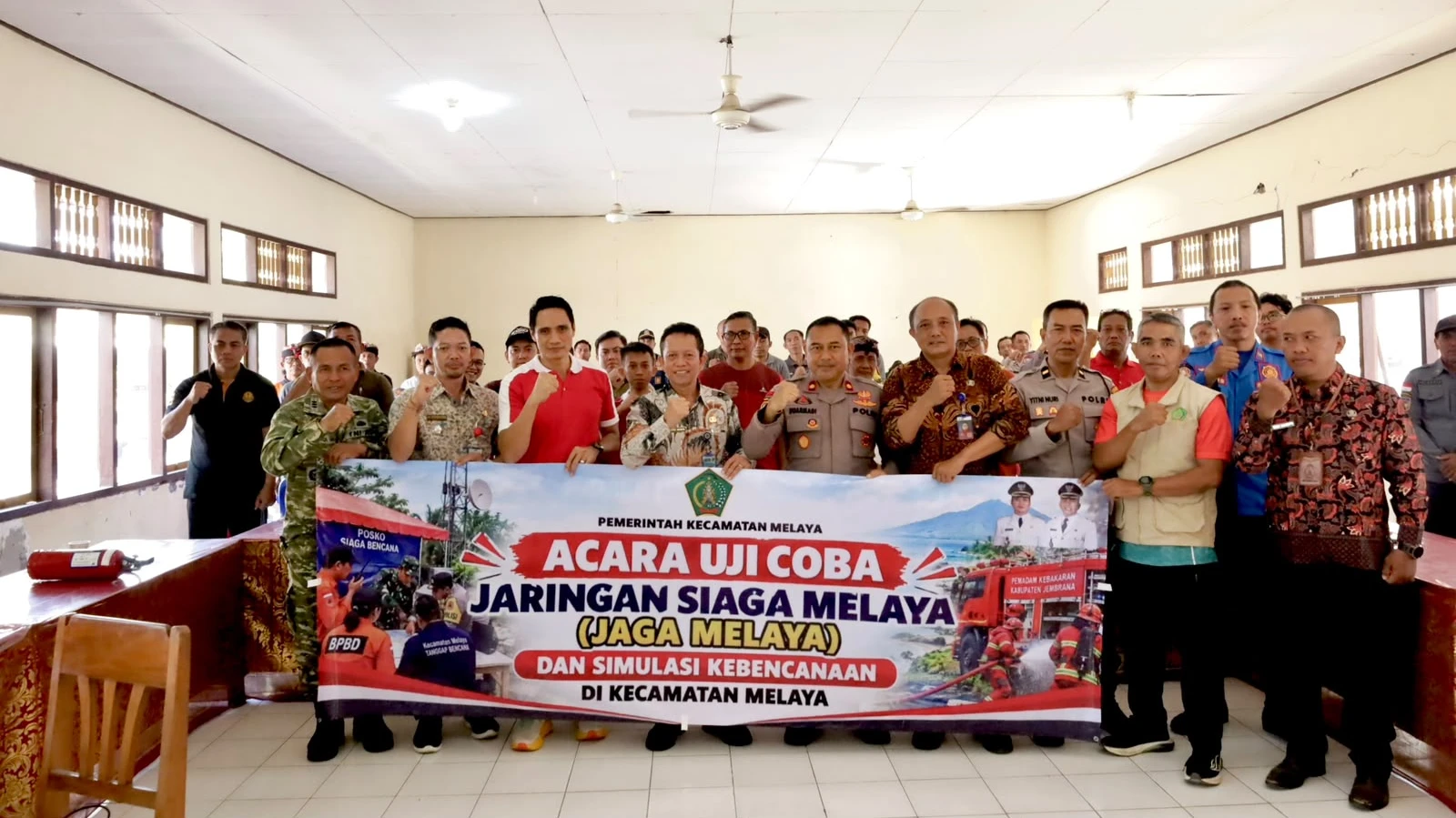 Pelaksanaan Uji Coba Jaringan Siaga Melaya dan Simulasi Pemadaman Kebakaran di Kantor Camat Melaya