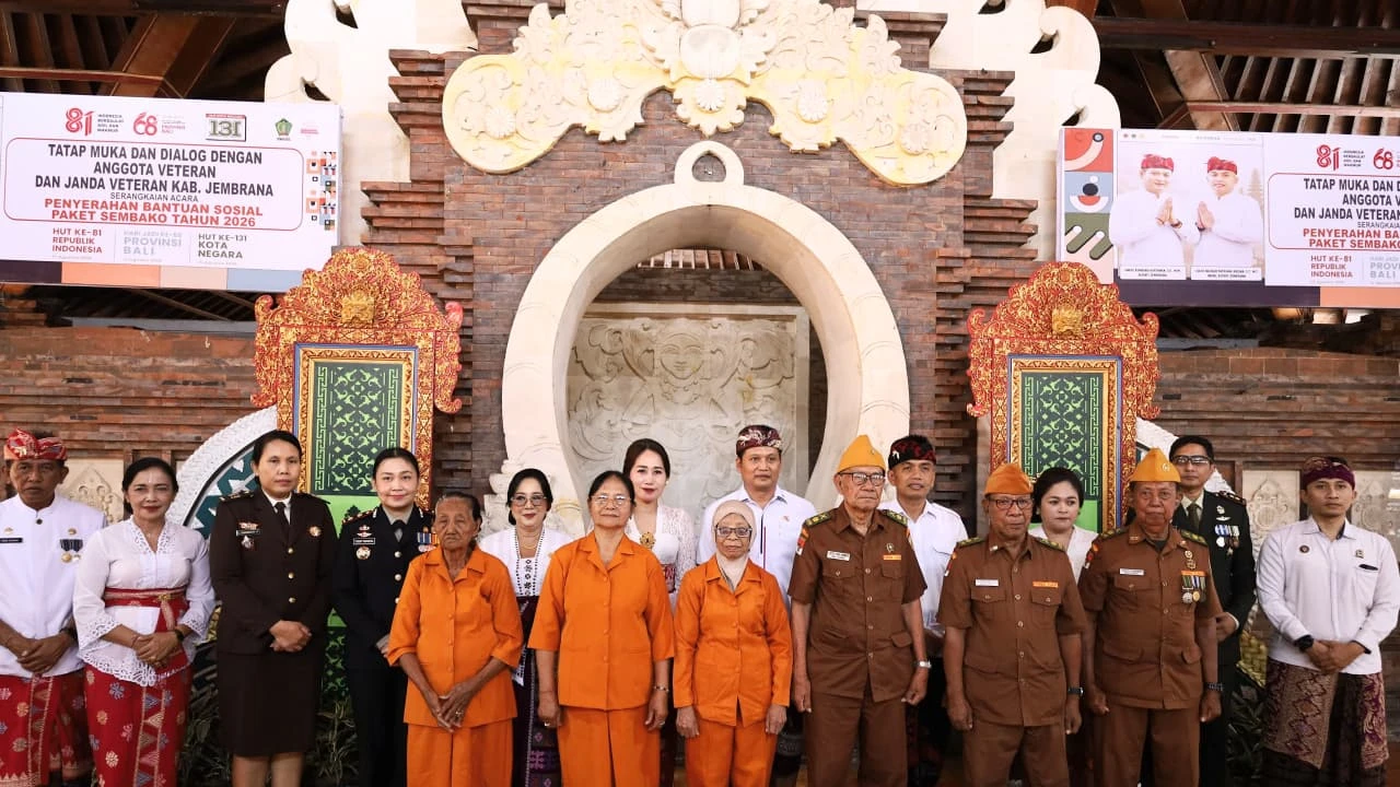 Peringati HUT ke-81 RI dan HUT ke-131 Kota Negara, Pemkab Jembrana Gelar Tatap Muka serta Penyerahan Bantuan untuk Veteran dan Janda Veteran