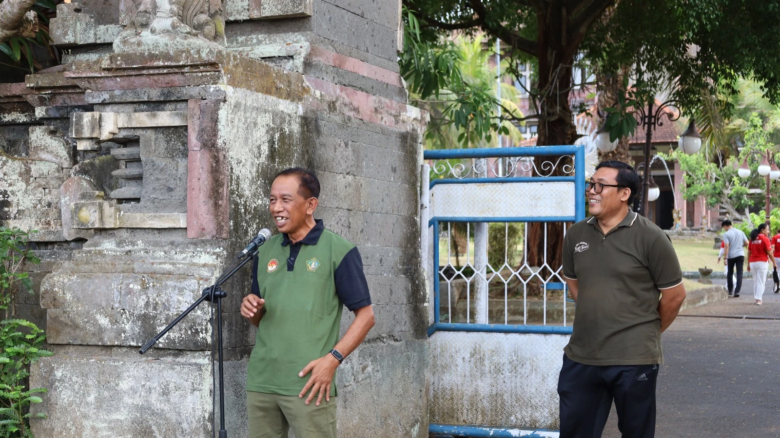 Menjaga Kebugaran dan Kebersihan, ASN Jembrana Gelar Senam Bersama dan Gotong Royong