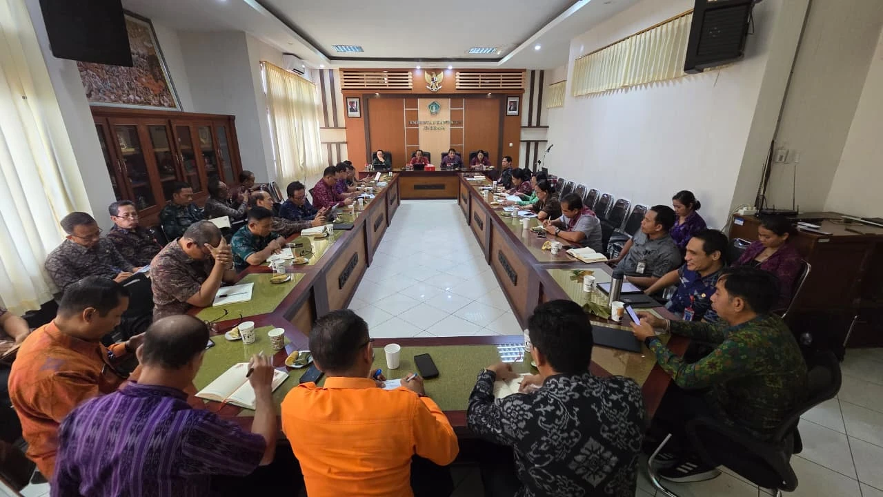 Pemkab Jembrana Matangkan Persiapan Pasar Rakyat, Akselerasi Perlinsos, dan Rangkaian Hut Kota Negara